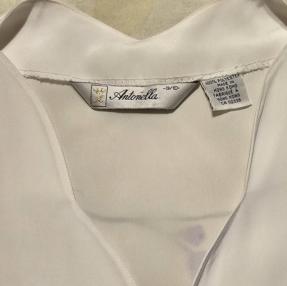 Antonella fitted blouse - Picture 2 of 2